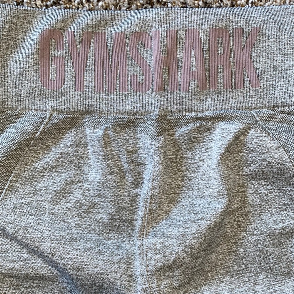 GYMSHARK SIZE S LEGGINGS